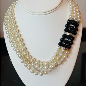 Elegant Pearl and Black Bead Necklace